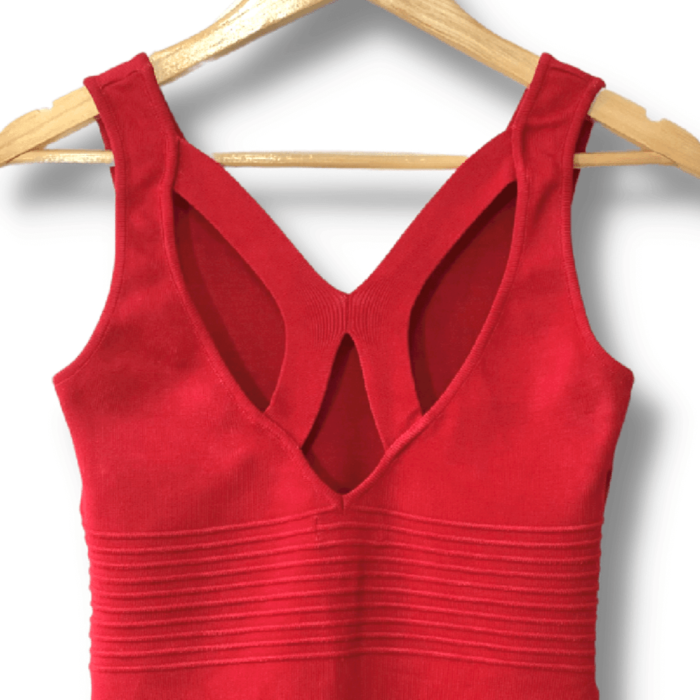 alt=”Blusa-Iodice-Vermelha-Lisa-PP-SQC0003det2”
