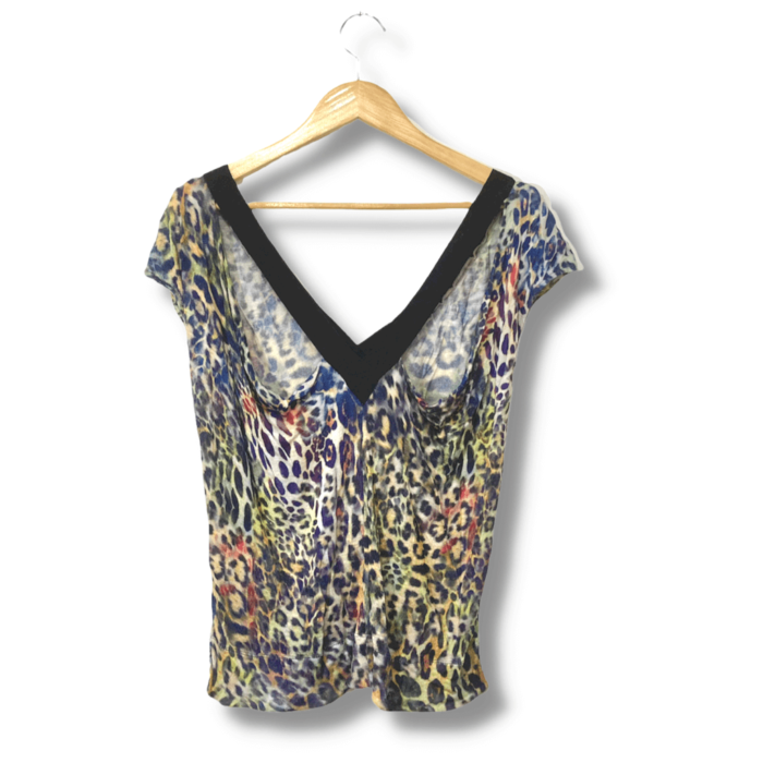 alt=”Blusa-Shoulder-Colorida-Estampa-Oncinha-P-PRM0010c”