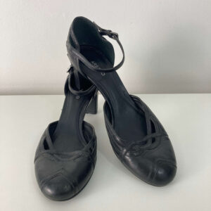 alt="Sapato-Arezzo-Preto-Couro-37-AFL0056f"