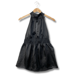 alt="Blusa-Just-Be-Preta-Lisa-Cetim-frente-unica-40-AFL0023f"