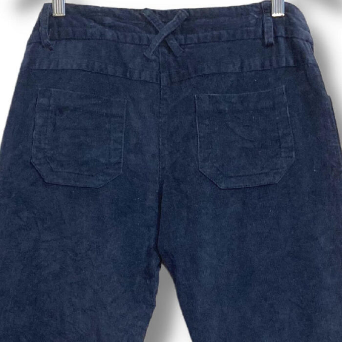 alt='Calça-Cor-Doce-Veludo-Cotele-Azul-Marinho-Lisa-P-VFL0004det2"