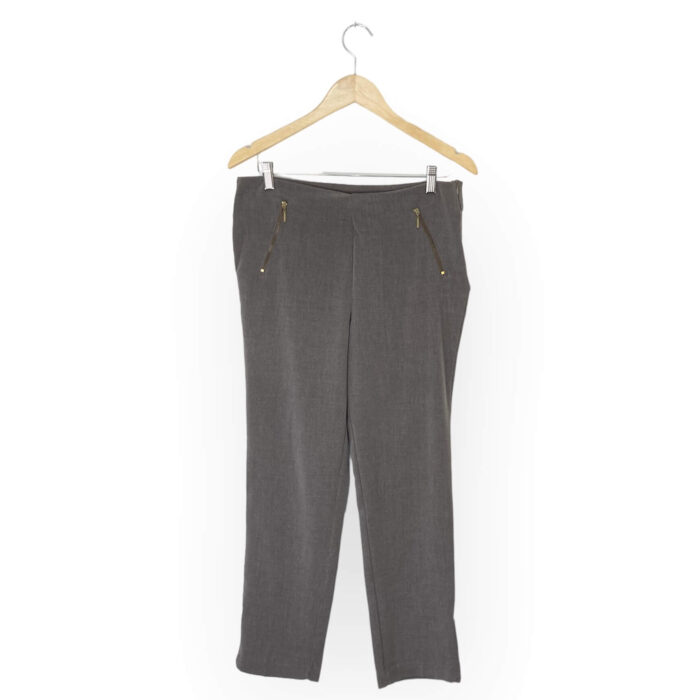 alt="Calça-Marisa-Castor-Chocolate-Ziper-Lisa-44-DSM0005f"