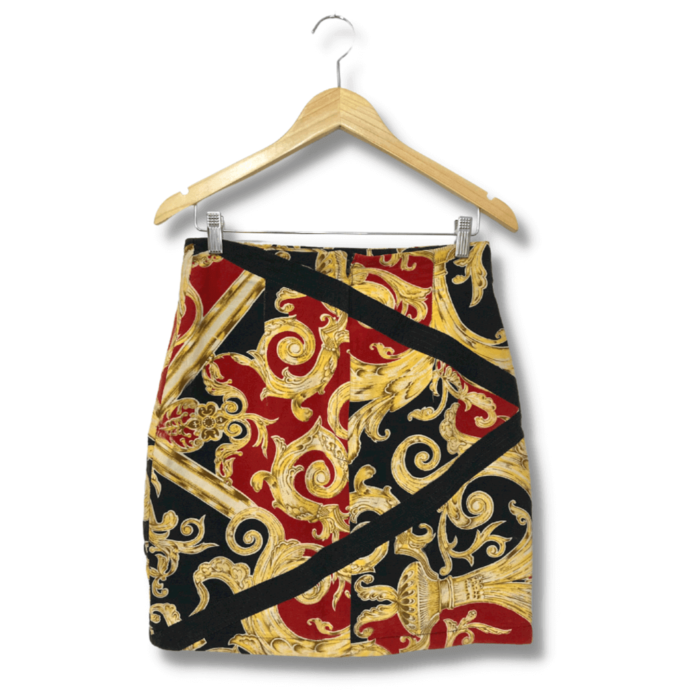 alt="Saia-Spezzato-Vermelho-Amarelo-Preto-Branco-Estampa-Rococo-42-AFL0033c"
