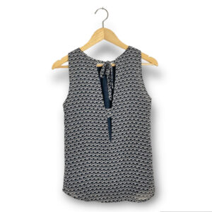 alt="Blusa-H&M-Marinho-Branco-Estampa-Conchas-38-AFL0080c"