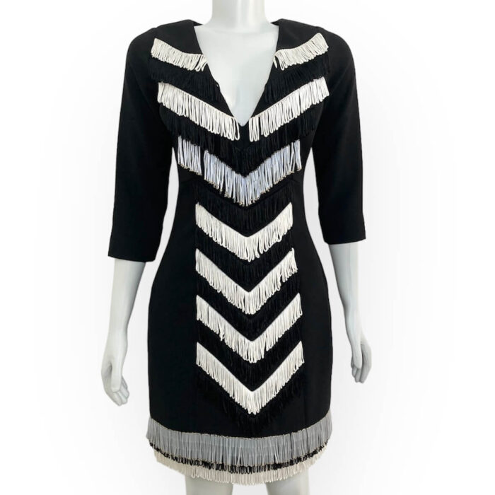 alt="Vestido-Iorane-Preto-Canutilhos- Franjas-40-ABM0003f"