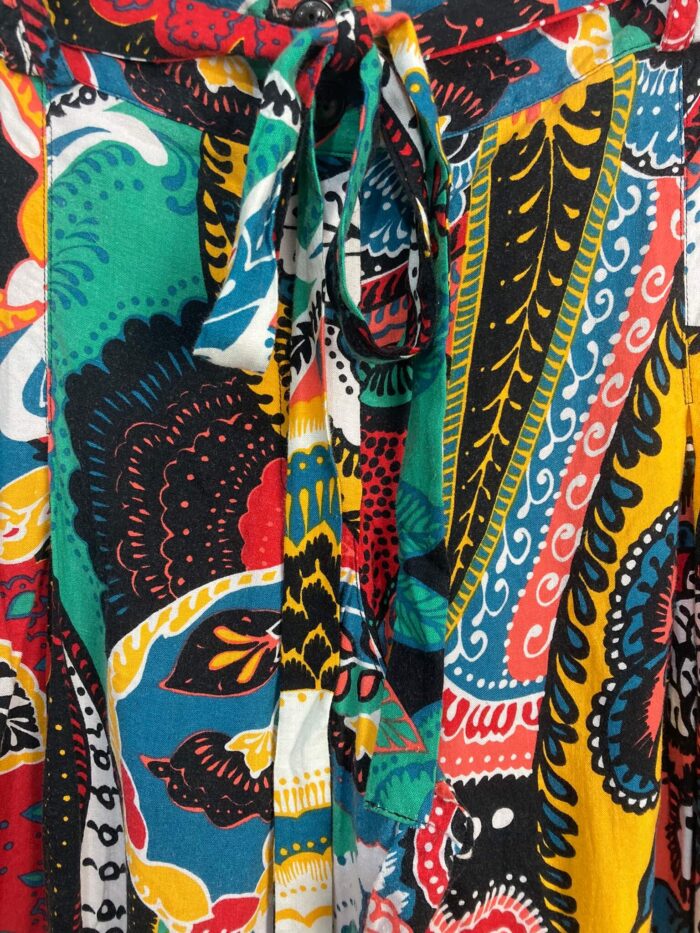 alt="Calça-Corpo-e-Alma-Colorida- Paisley-40-FMM0020det1"
