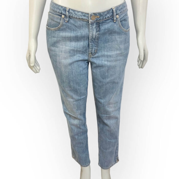 alt="Calça-Jeans-Le-Lis-Blanc-46-VCC0041f"