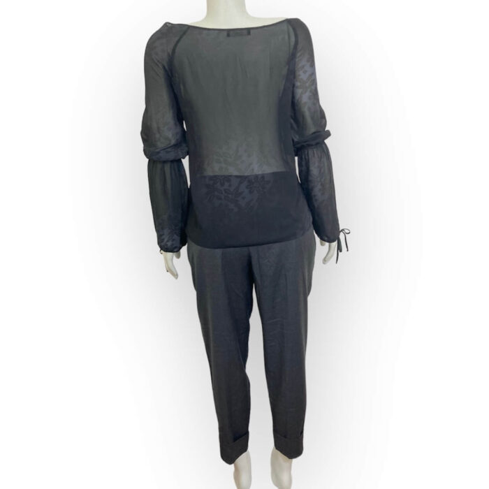alt="Calça-Stella-McCartney-C&A-Grafite-44-VCC0021det2"