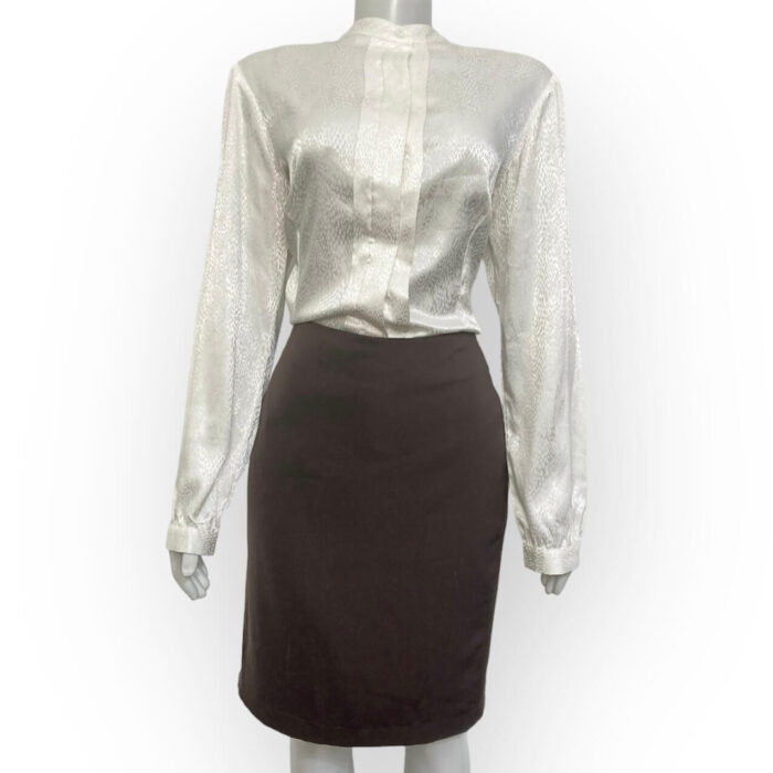 alt="Camisa-Infini-Branca-Cetim-Texturizada-44-AFL0083 1"