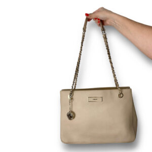 alt="Bolsa-DKNY-Alca-Correntes-Bege-FMM0089f"